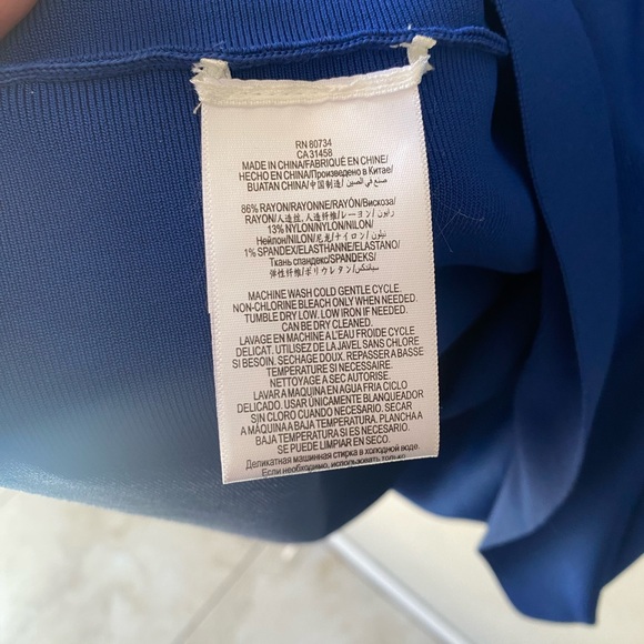 Perfect condition dress - Picture 6 of 8